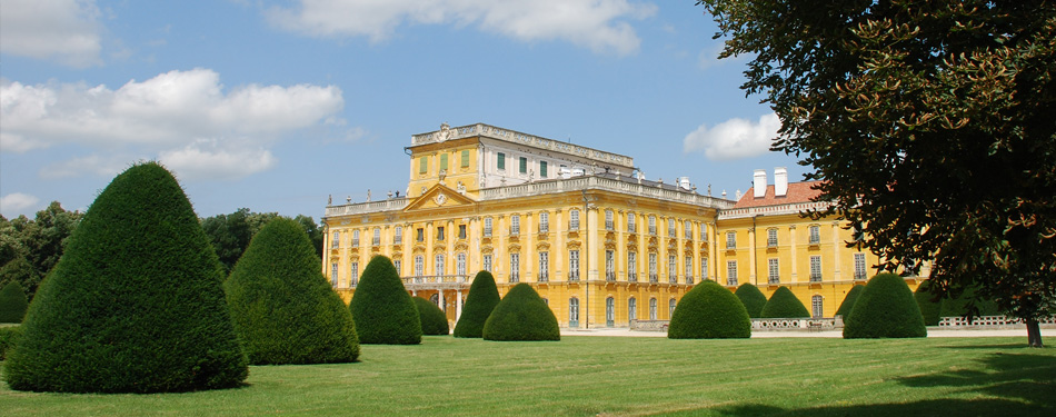 Kastélyok Fertődön és környékén